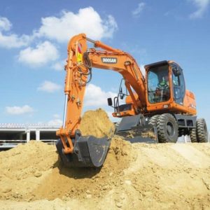 Аренда колесного гpeйфepного экскаватора «Doosan DX160W»