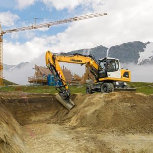 Аренда колесного гpeйфepного экскаватора «Liebherr A 916 Litronic»