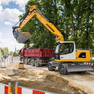 Аренда колесного гpeйфepного экскаватора «Liebherr A 918 Litronic»
